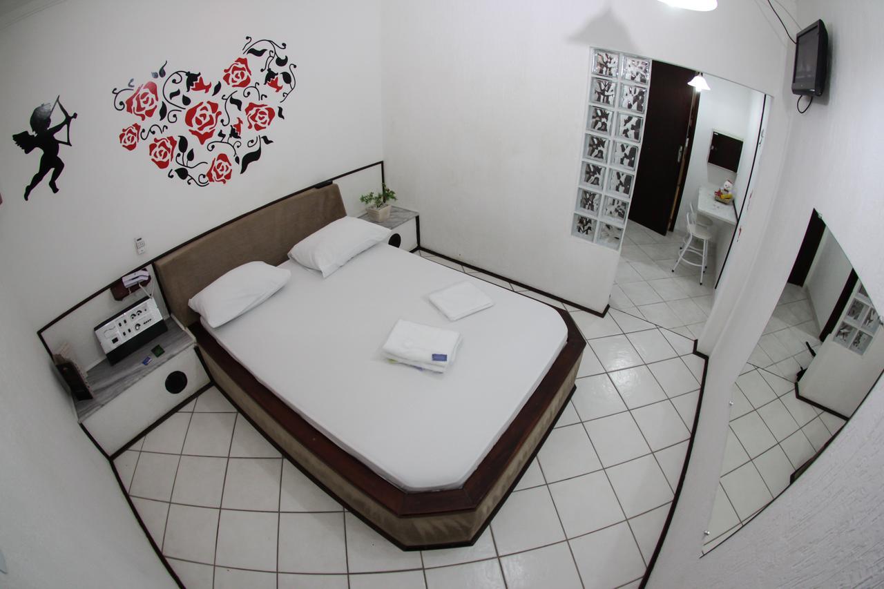 Motel Kokeluxe Cachoeira Paulista Buitenkant foto